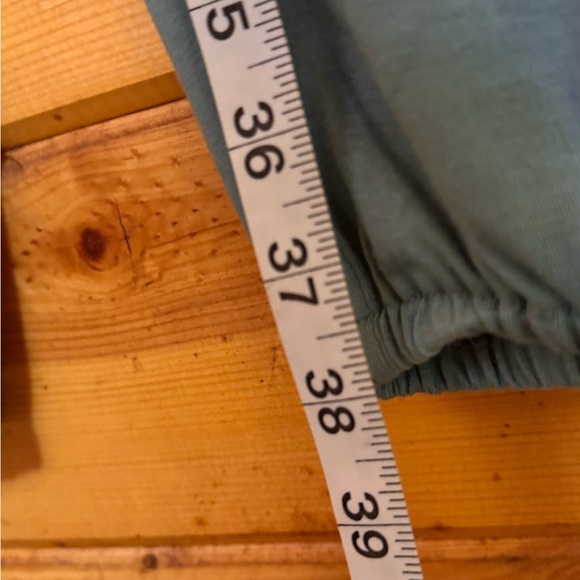 Elegant Teal Jumpsuit for Women - Picture 6 of 14